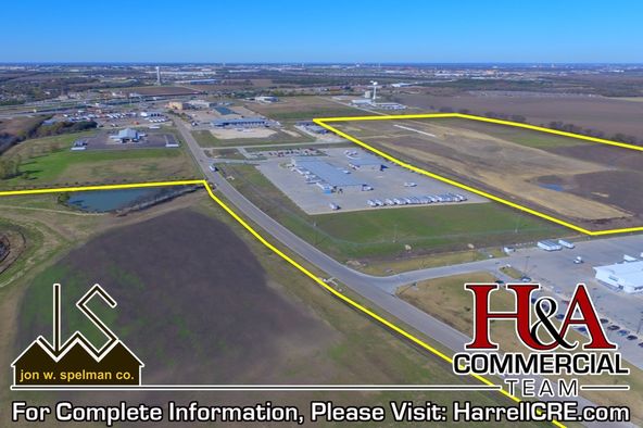 Robinson Industrial Park Development Land: 94.56 Acres on Sun Valley Boulevard, Robinson, TX 76706